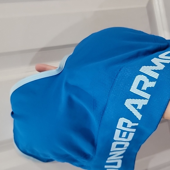 NWT Under Armour sports bra - Picture 7 of 7